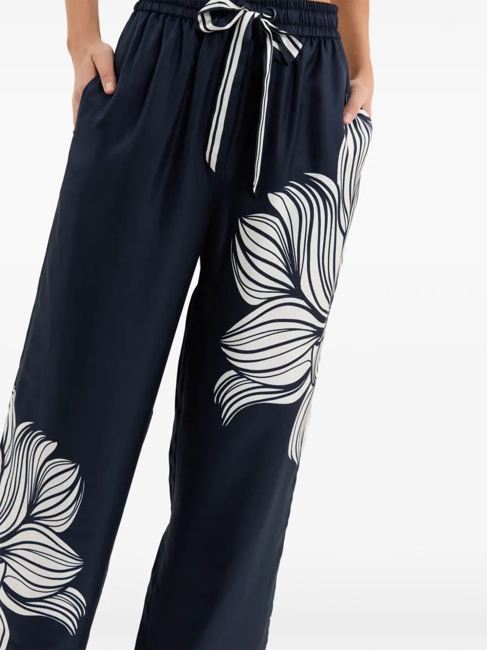 Lalisa tie trousers