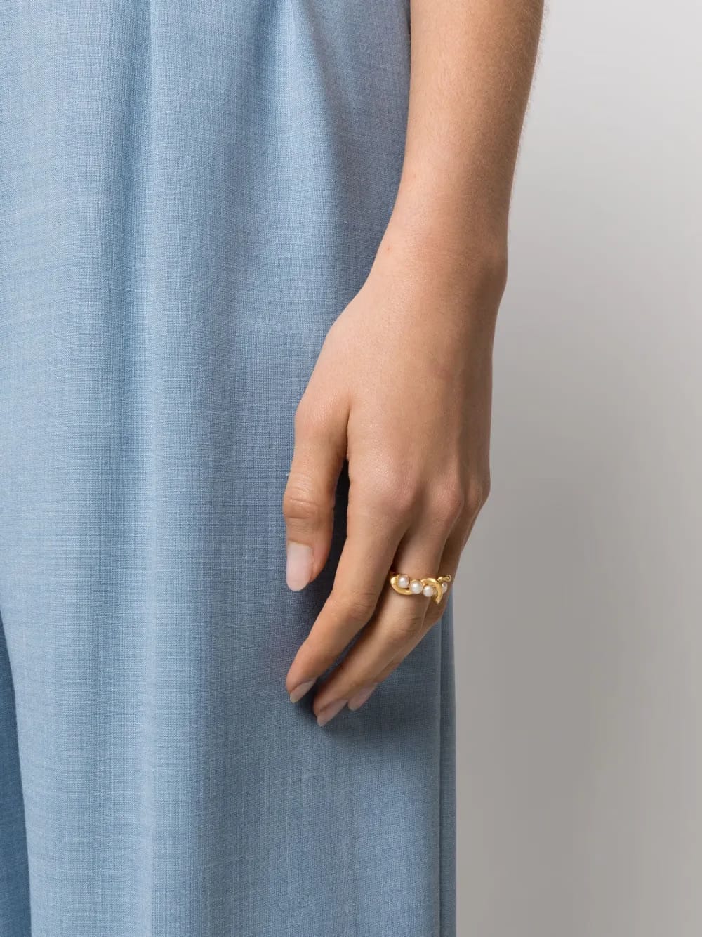 Molten pearl twisted stacking ring