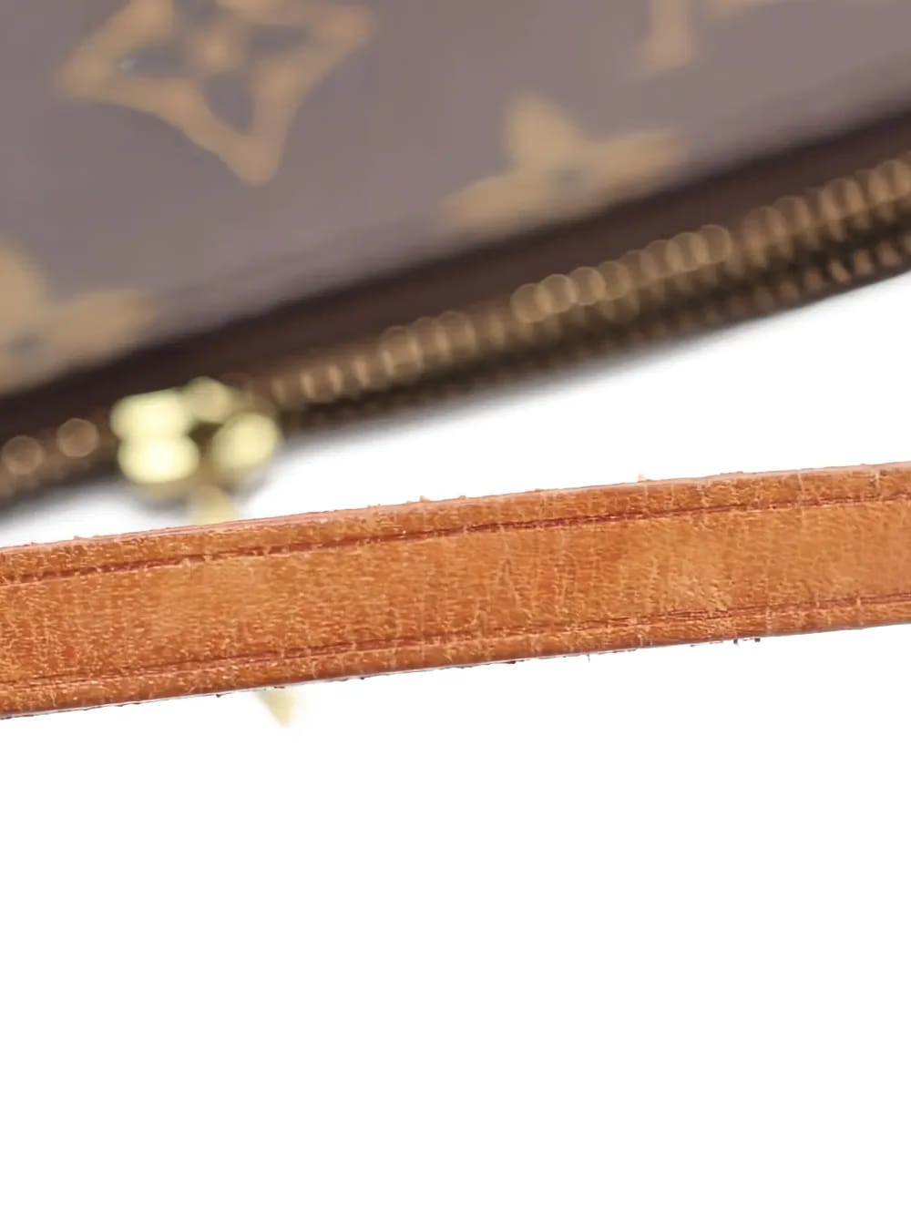 2000 monogram pochette