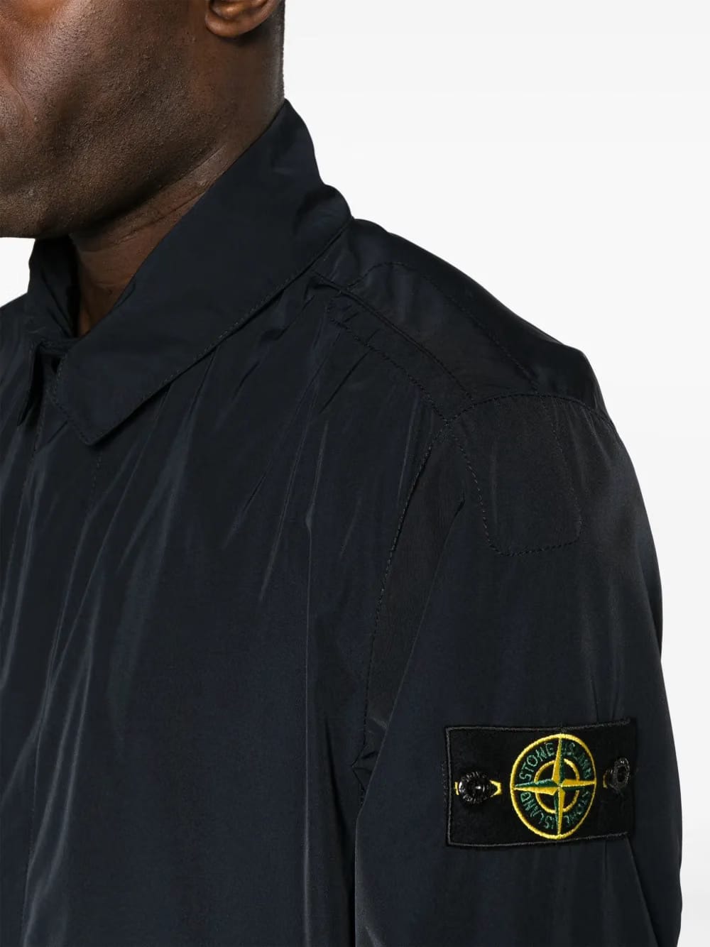 Compass-badge single-breasted coat