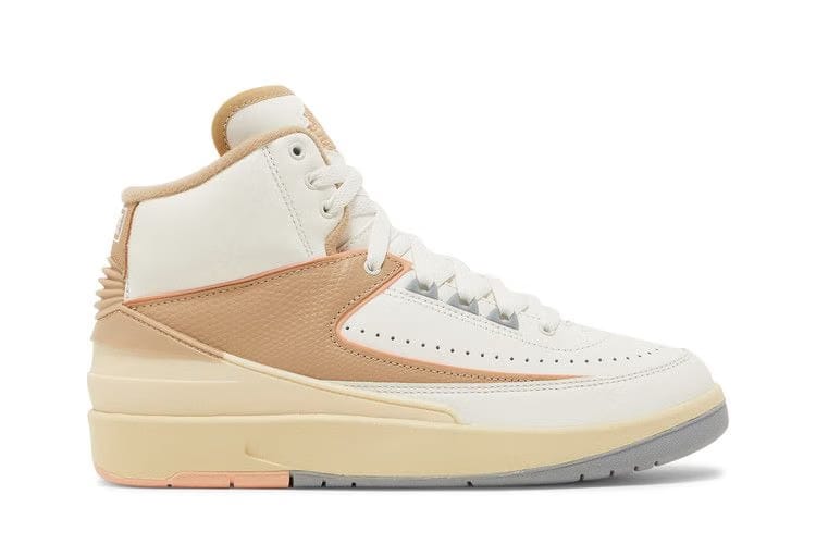 Wmns Air Jordan 2 Retro Off WhiteDesertSunset HazeMuslin
