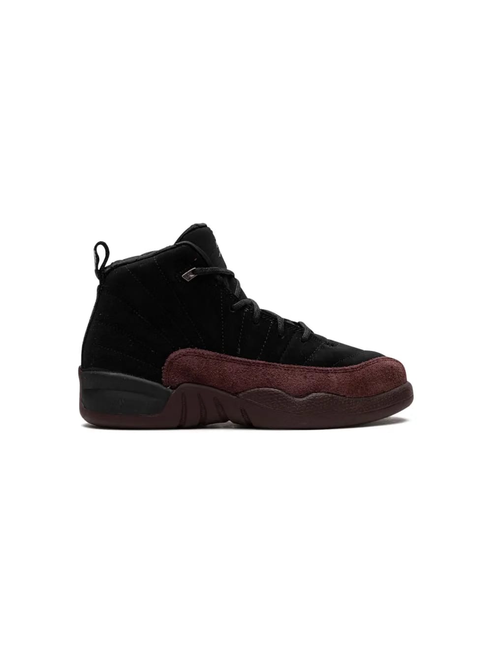 x A Ma Maniere Air Jordan 12 "Black" sneakers