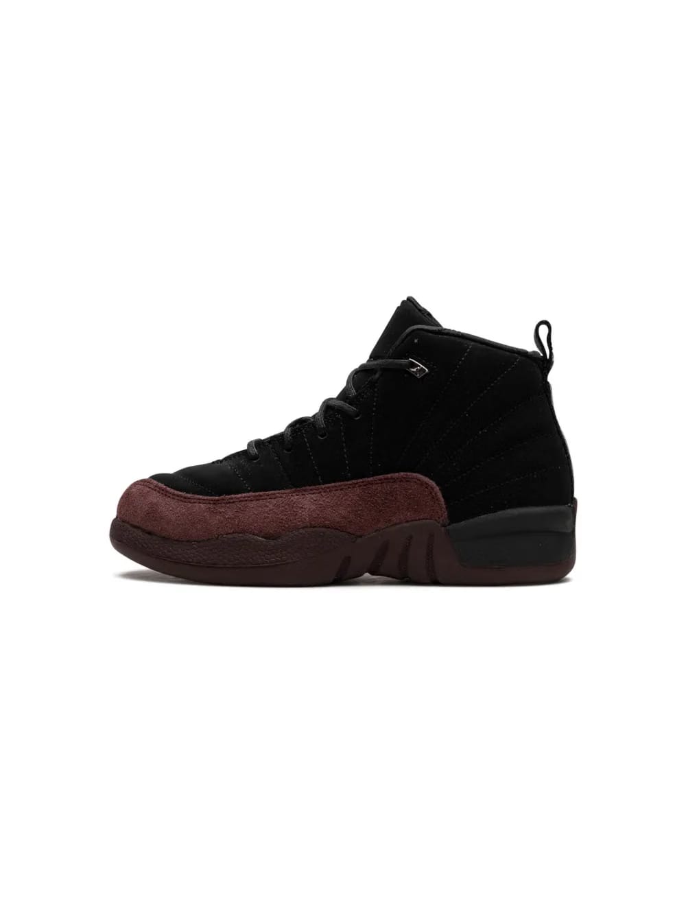 x A Ma Maniere Air Jordan 12 "Black" sneakers