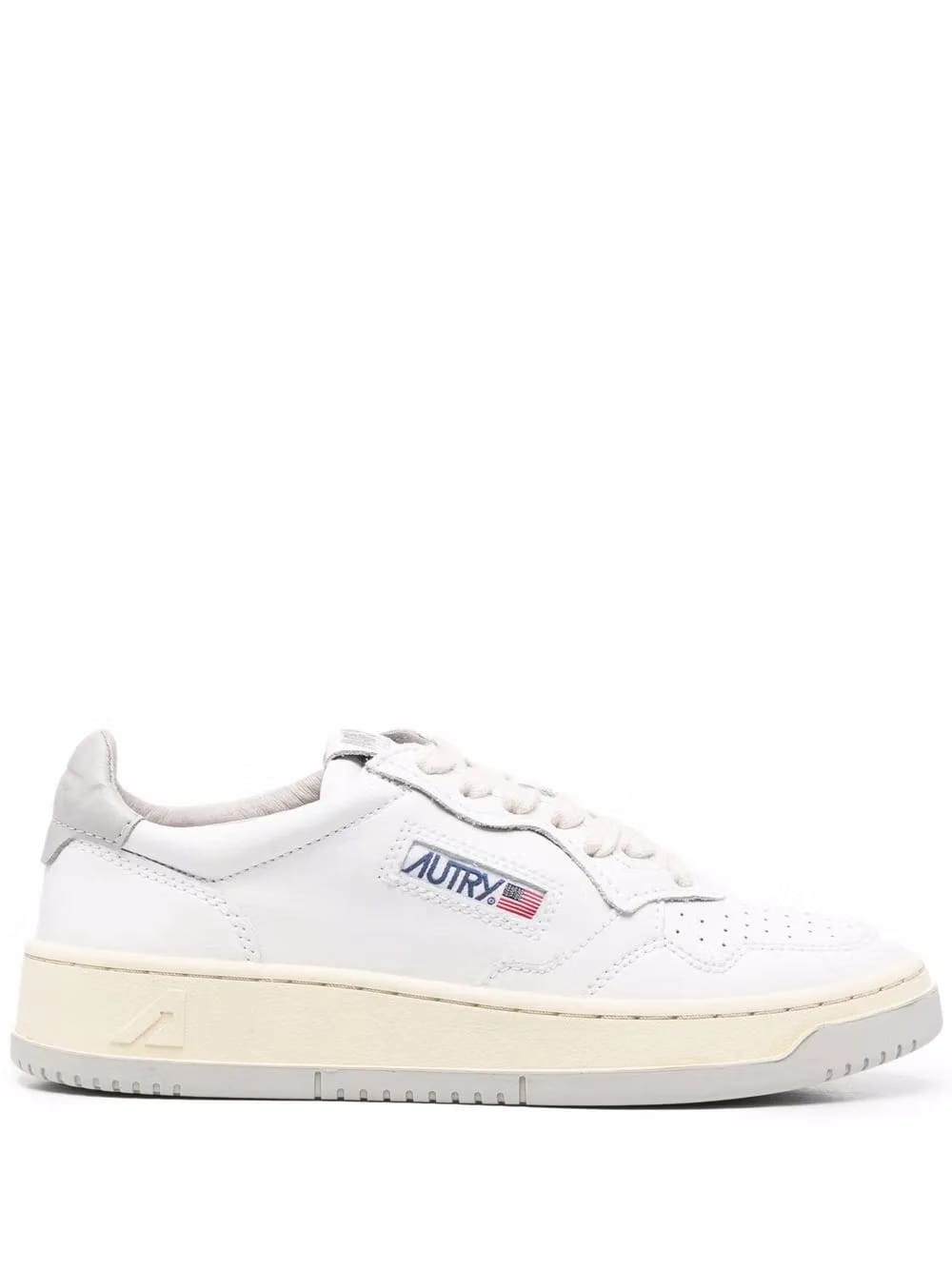 Vapor lace-up trainers