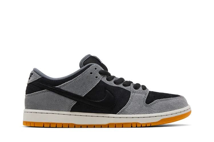 Dunk Low SB Dark Smoke Grey