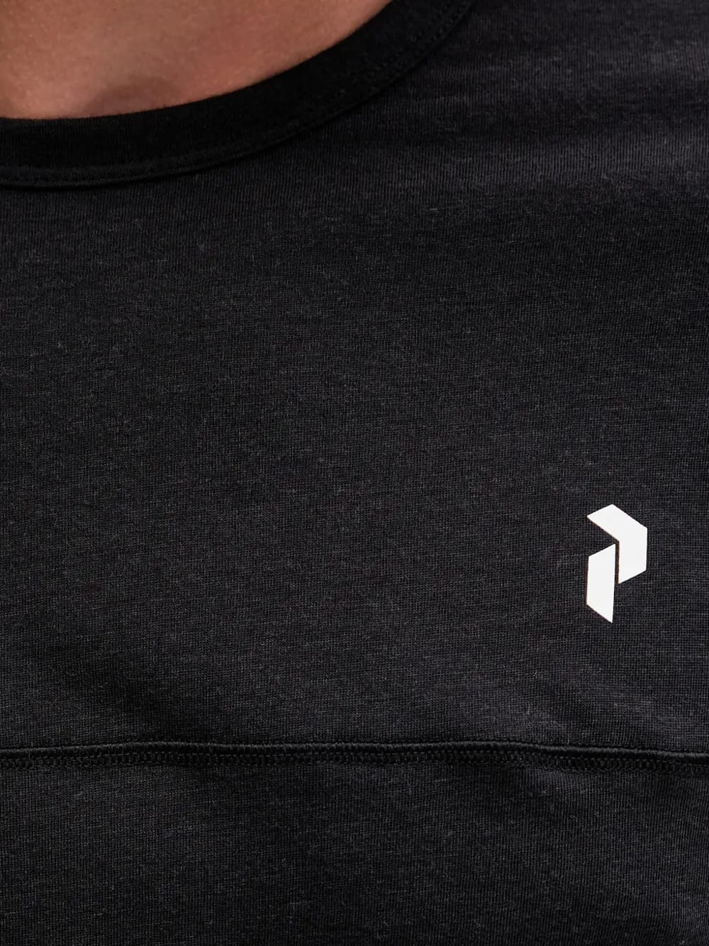 logo round-neck sweater