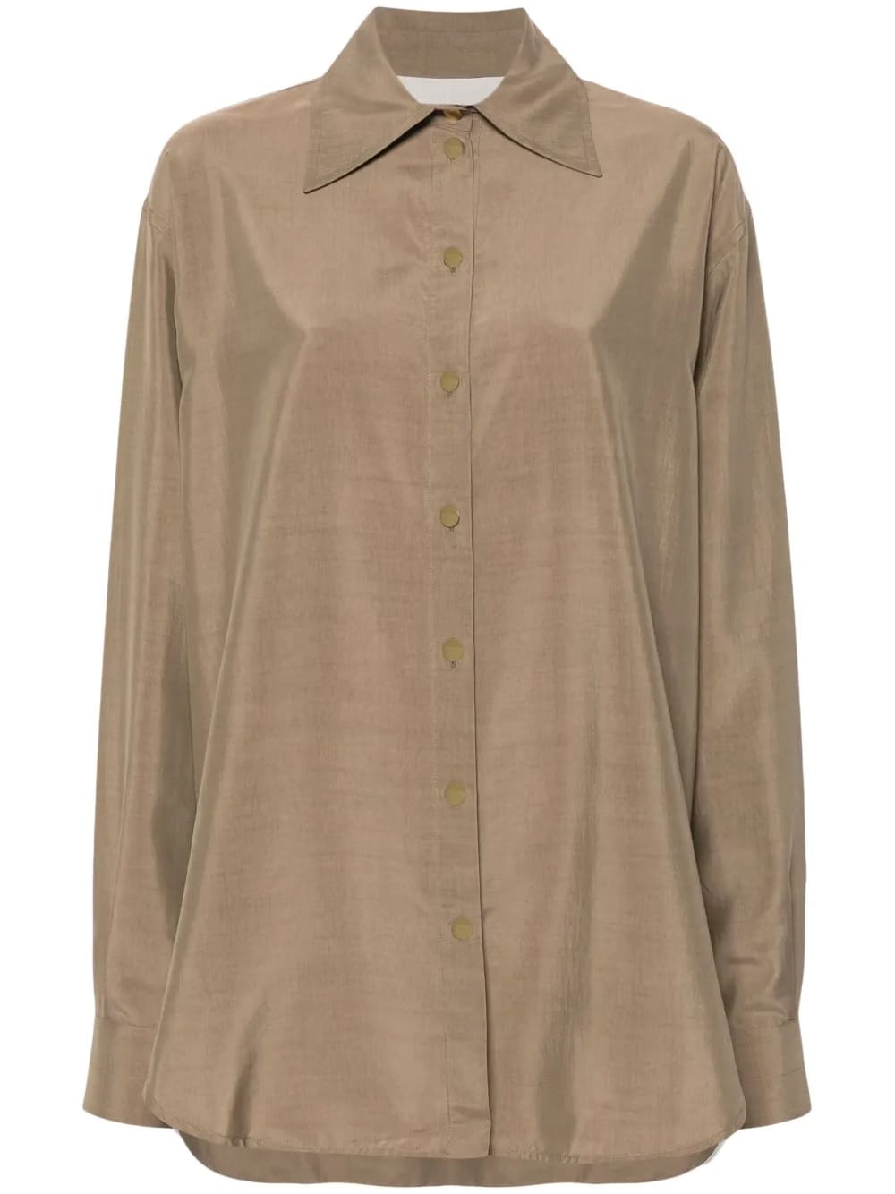 pointed-collar buttoned shirt