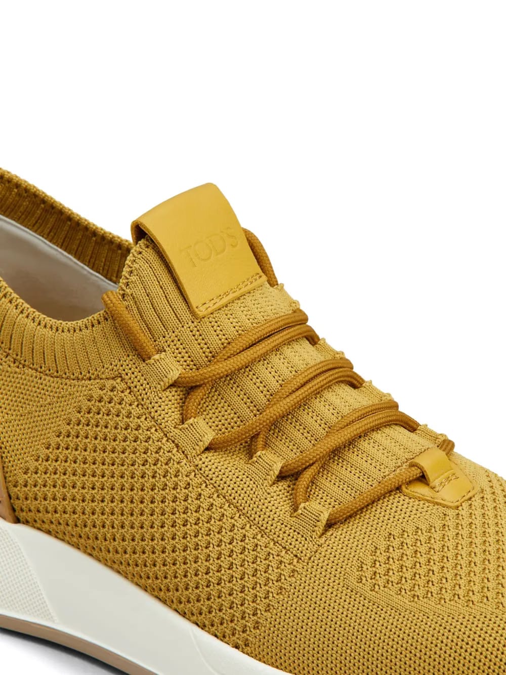 Running Mid Volume 63K sneakers