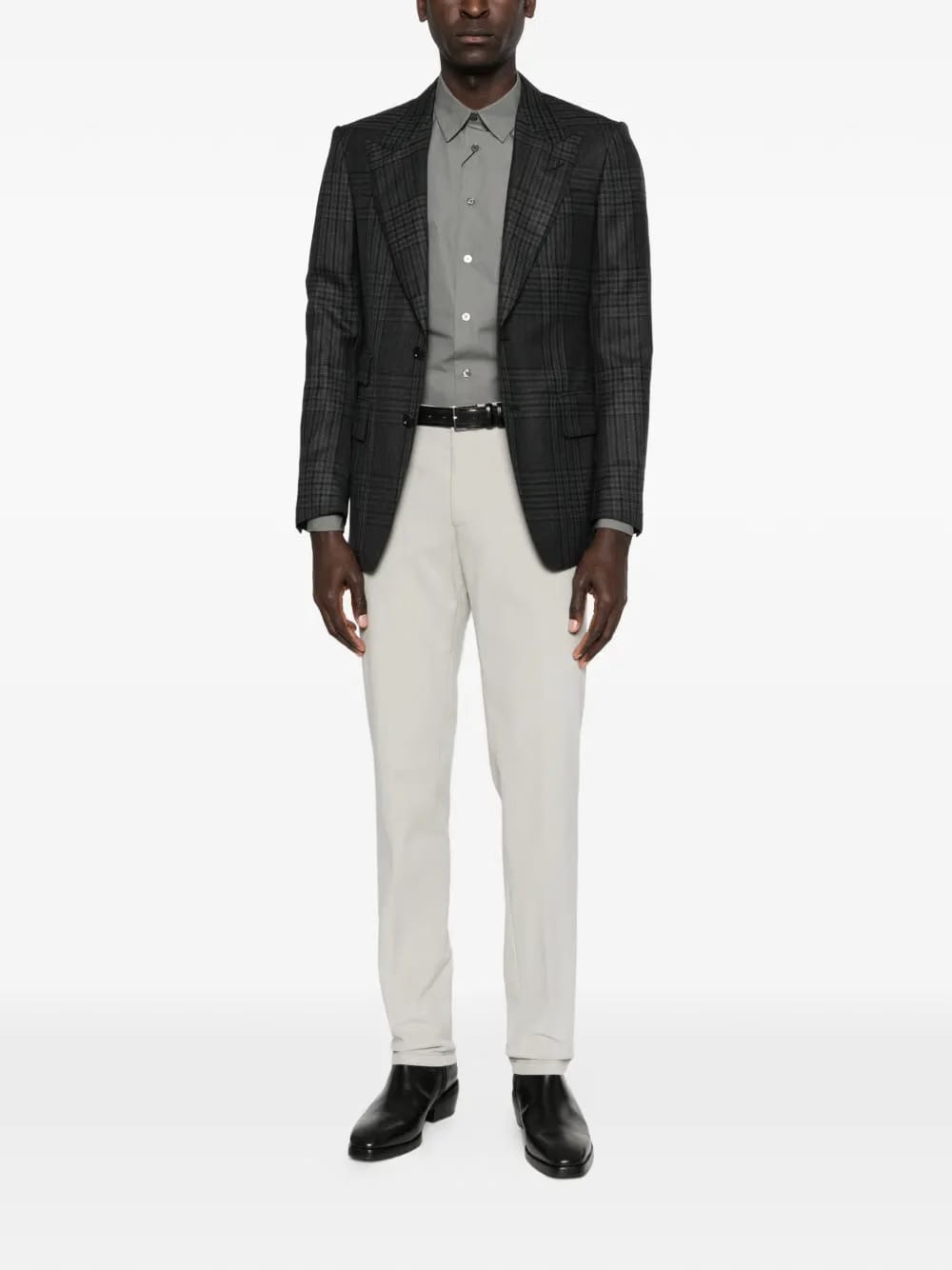 belt-loop pocket trousers