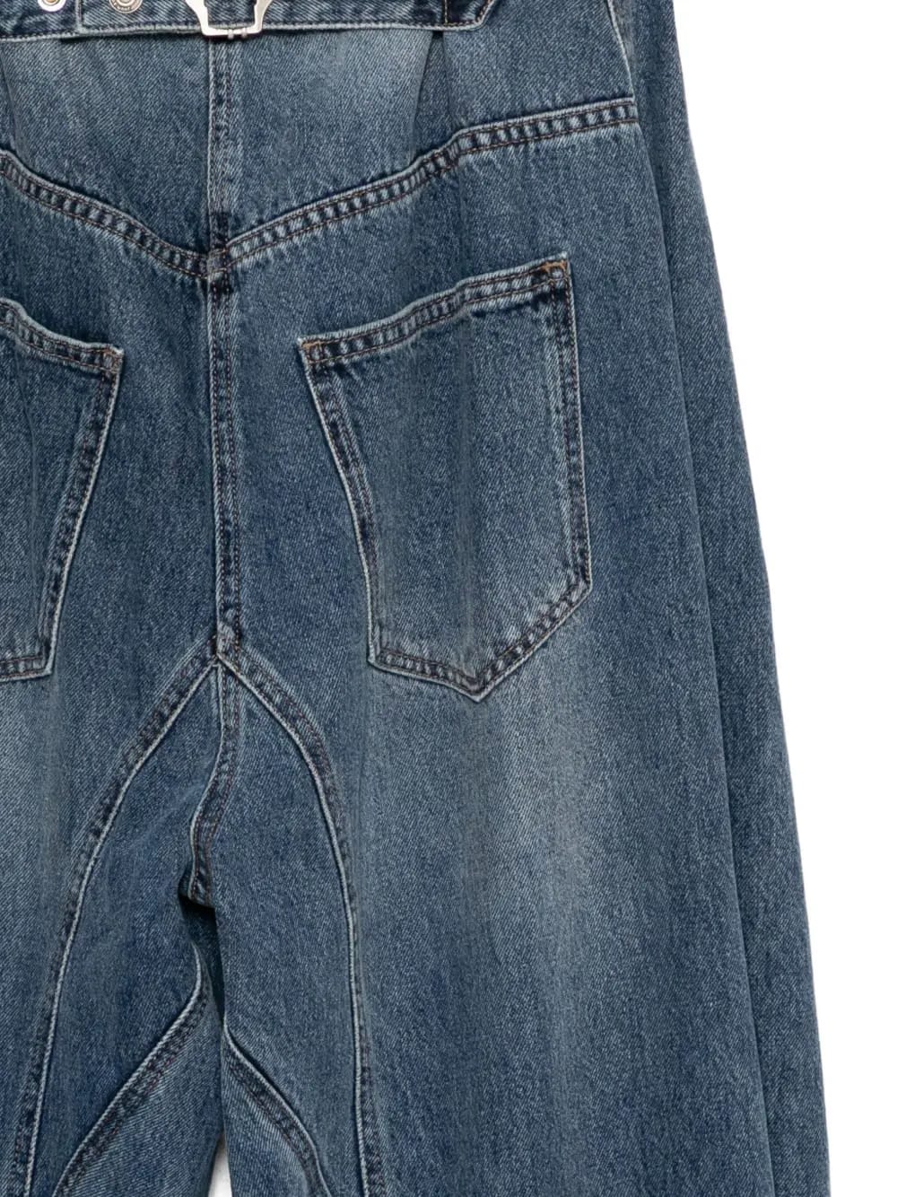 adjustable-strap wide-leg jeans