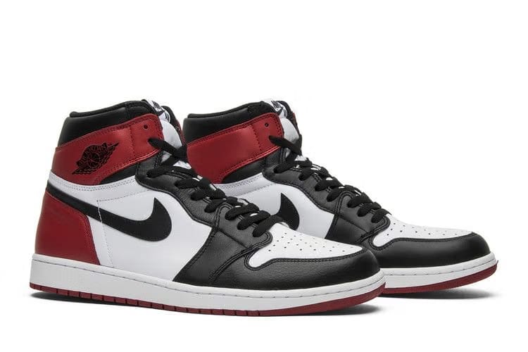 Jordan 1 Retro Black Toe (2016)