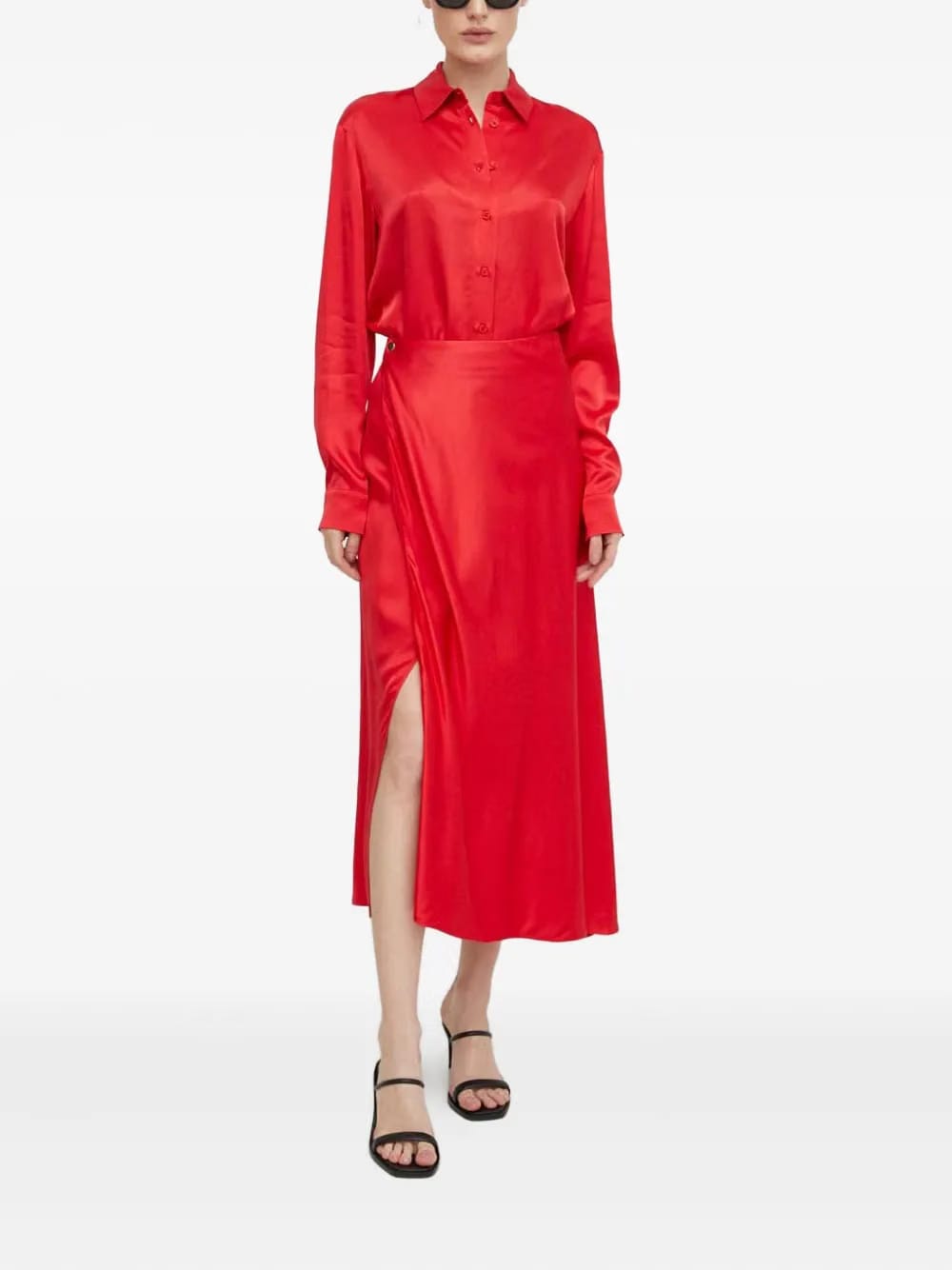 asymmetrical-hem skirt