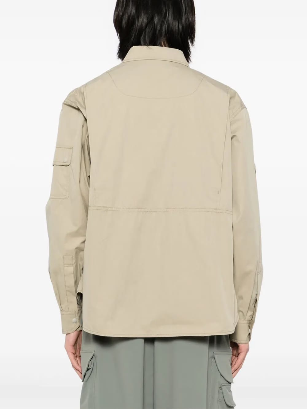multi-pockets shirt