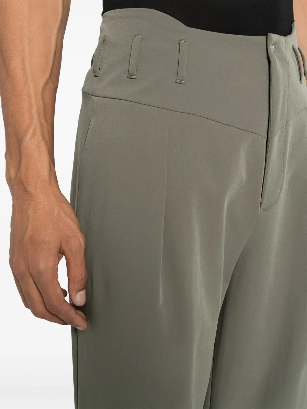 Dart straight-leg trousers