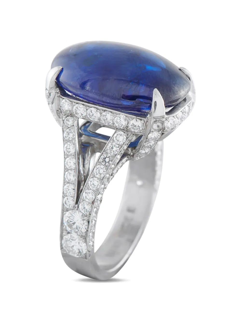 diamond and sapphire ring