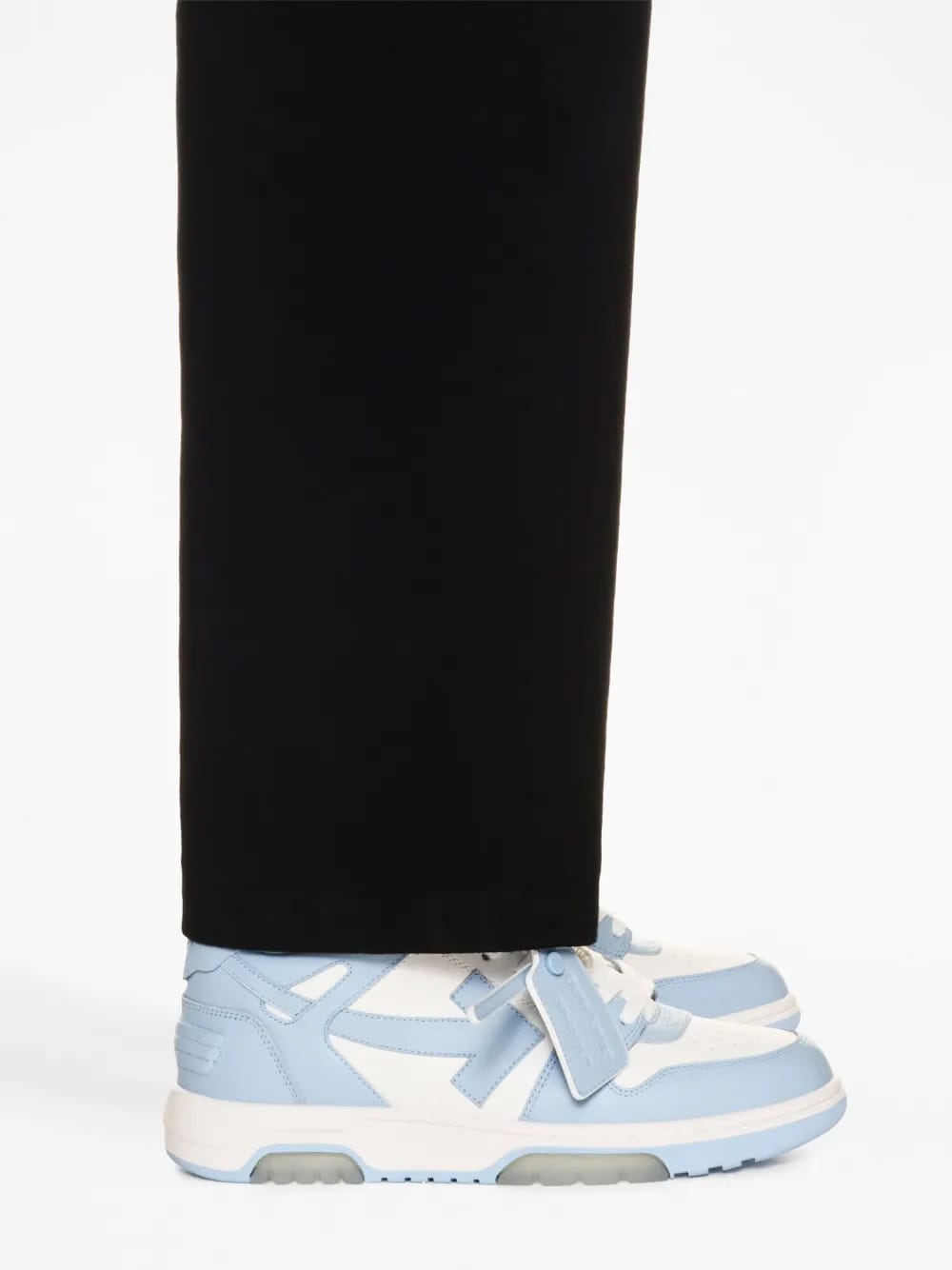 Out-Off-Office leather sneakers