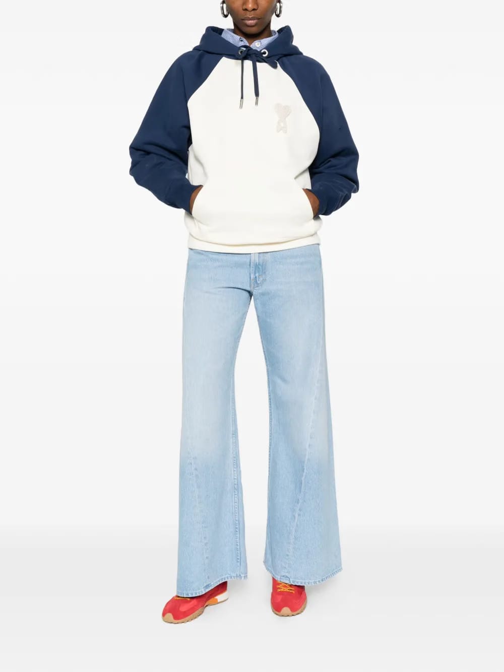 raglan-sleeves hooded