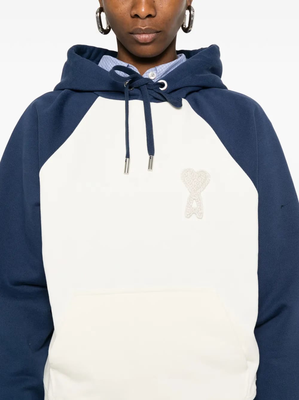 raglan-sleeves hooded