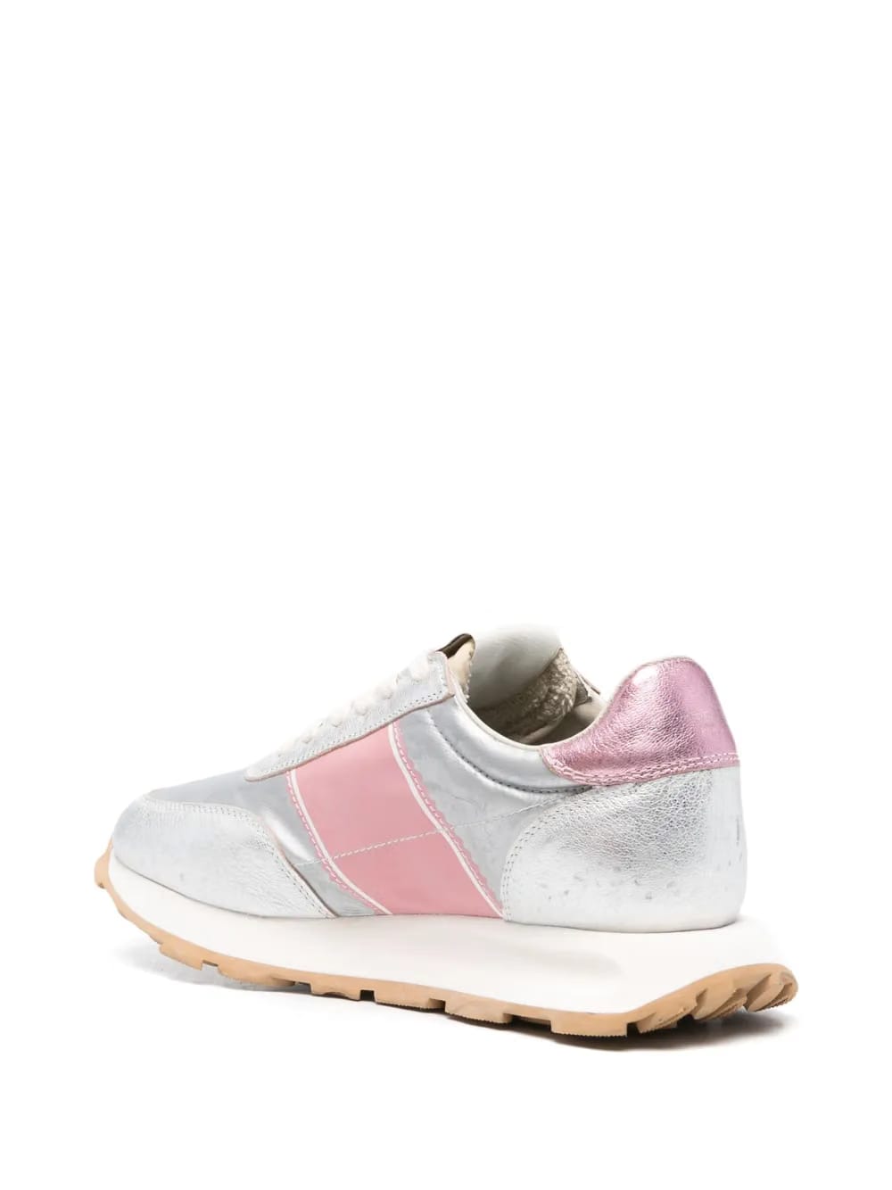 Tour sneakers