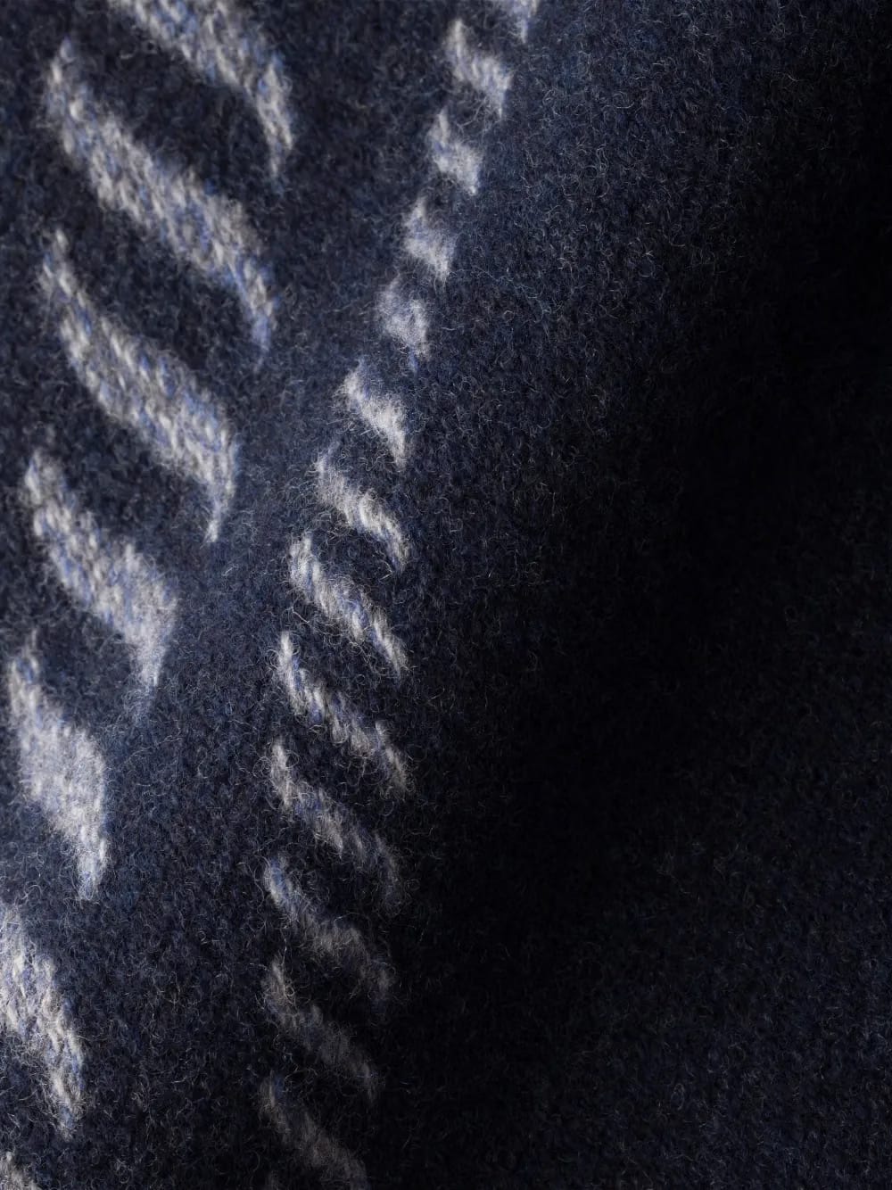 fringe-detail scarf
