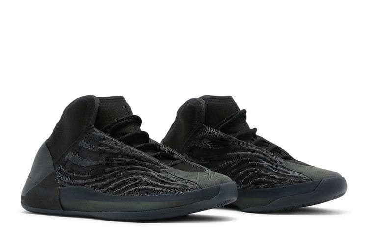 Yeezy Quantum Onyx
