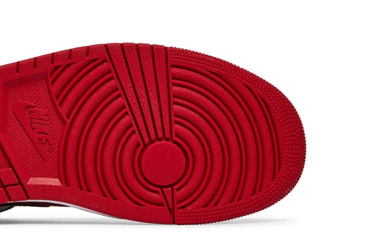 Air Jordan 1 Mid Reverse Banned Gym Red Black