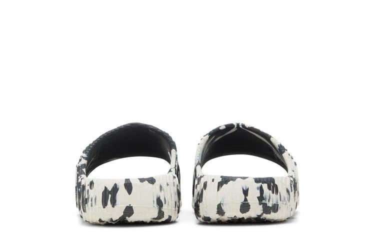Adilette 22 Slides Carbon Aluminium