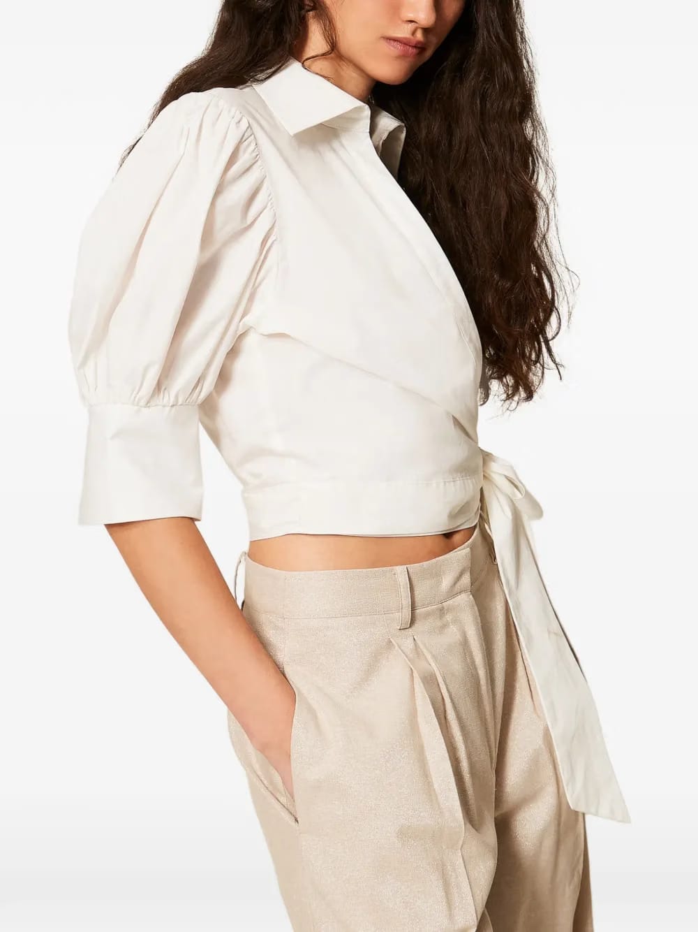 puffed sleeve blouse