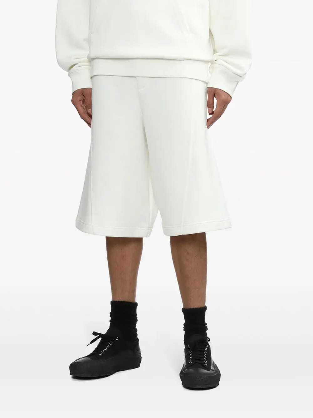 back-pocket cotton shorts
