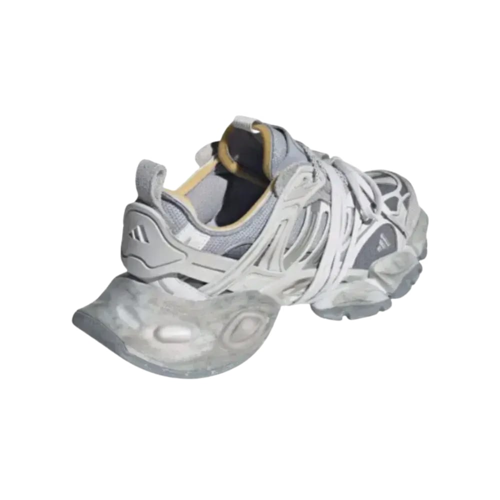 adidas XLG Runner Deluxe Gray