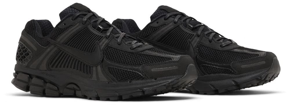 Air Zoom Vomero 5 Triple Black