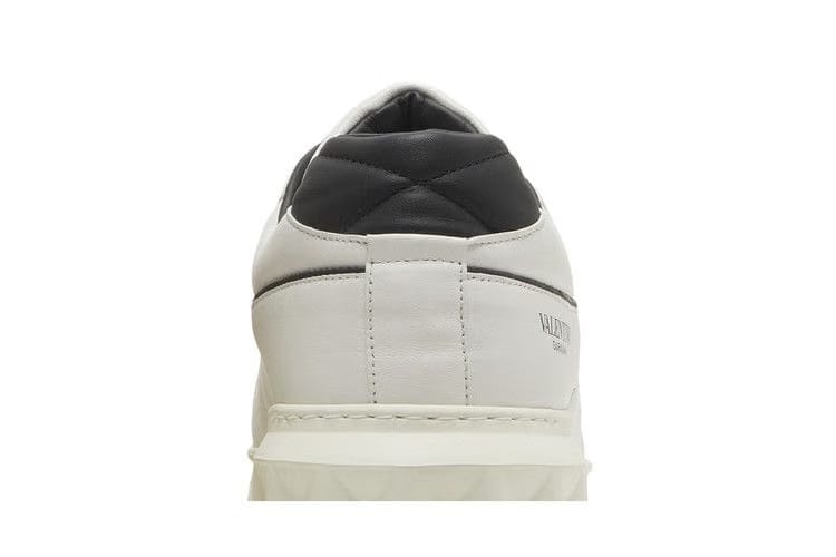 Valentino One Stud Low Black