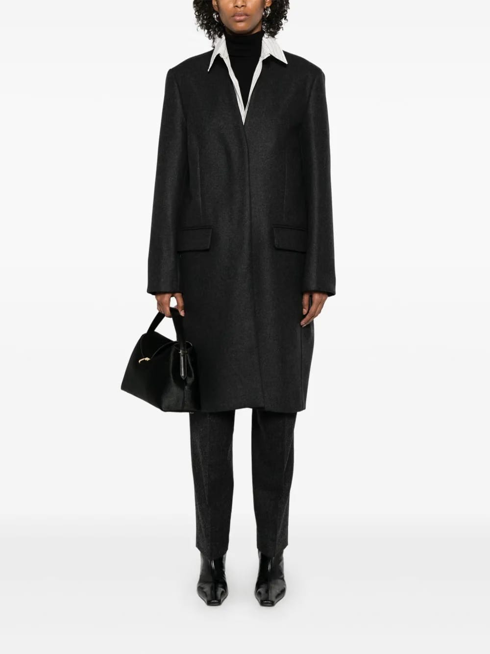 Deep pleat coat