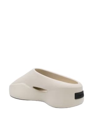 EVA Runner slides