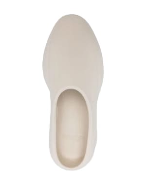 EVA Runner slides