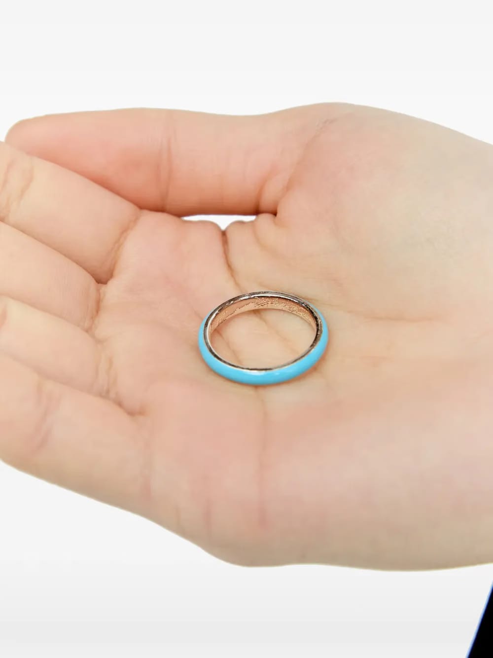 blue ring