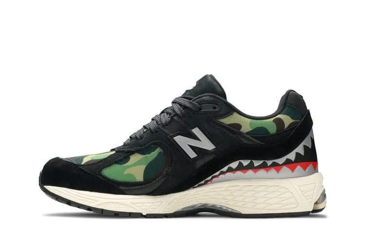 BAPE x 2002R Apes Together Strong - Black Camo