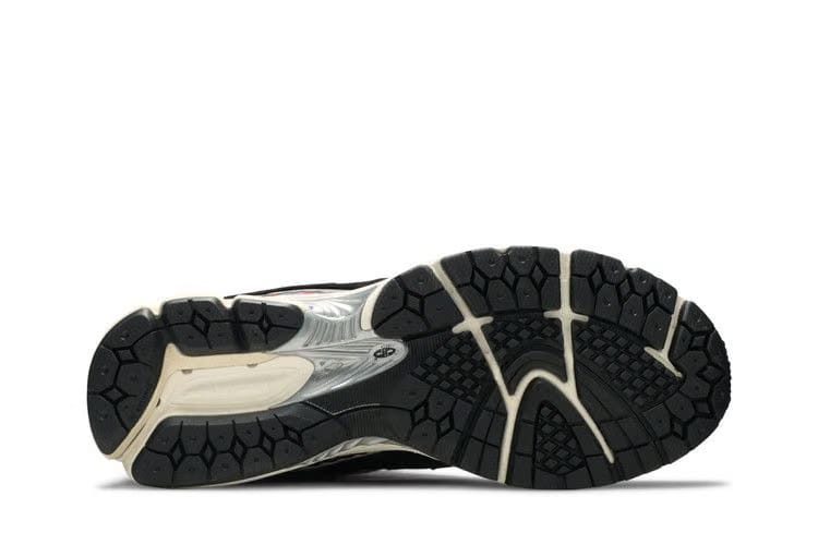 BAPE x 2002R Apes Together Strong - Black Camo