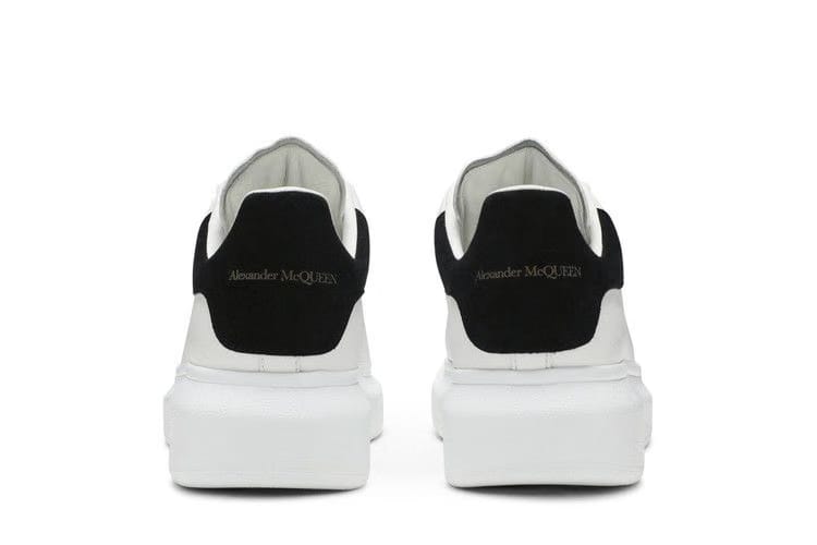 Alexander McQueen Wmns Oversized Sneaker 'Black' 2019
