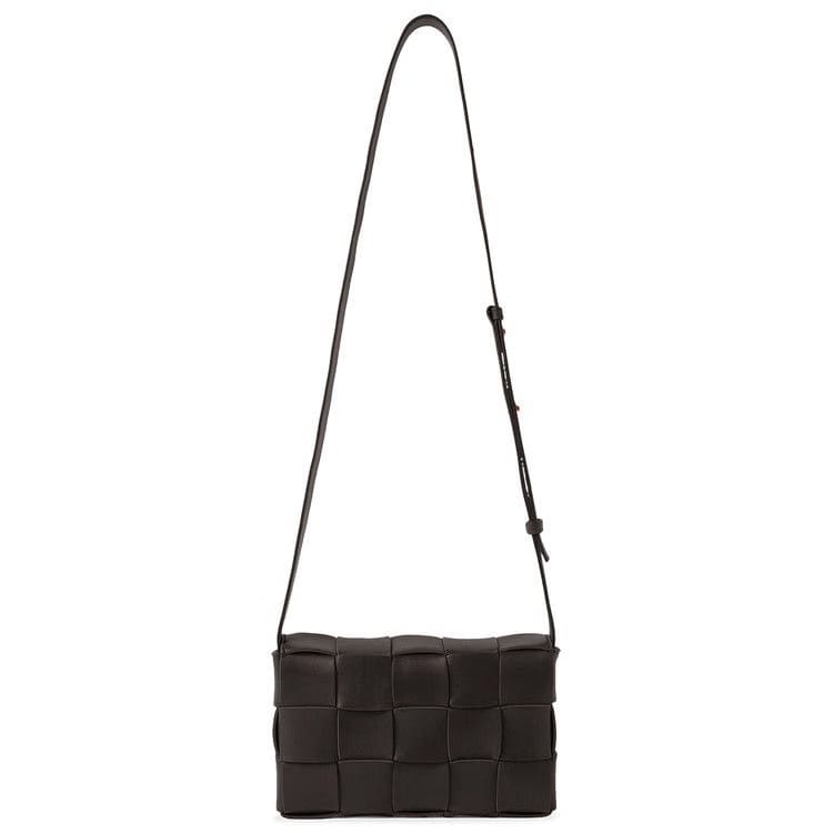 Bottega Veneta Cassette Bag Black/Gold