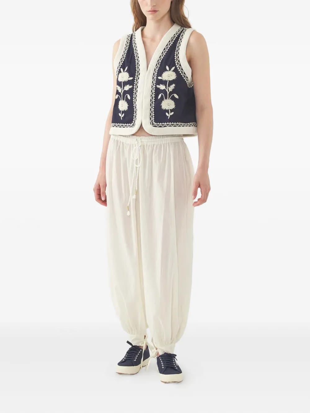 floral-embroidered waistcoat