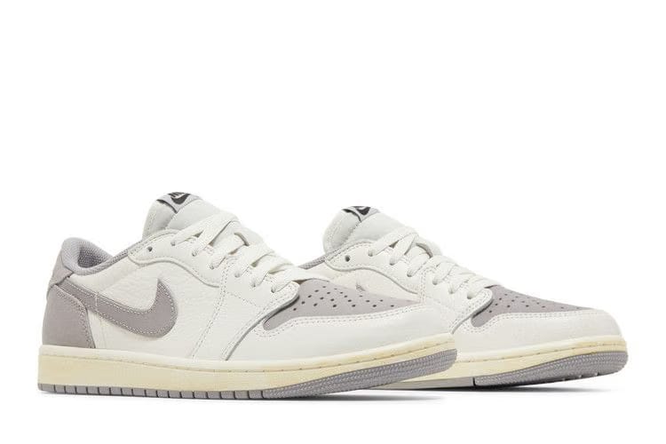Air Jordan 1 Retro Low OG Atmosphere Grey