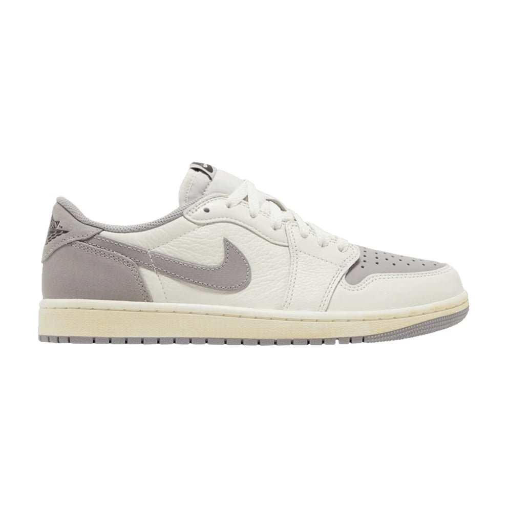 Air Jordan 1 Retro Low OG Atmosphere Grey