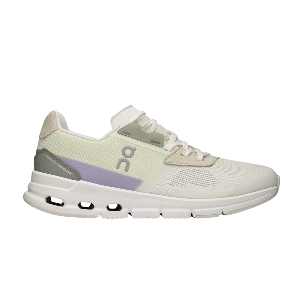 Wmns Cloudrift 'Undyed White Wisteria'