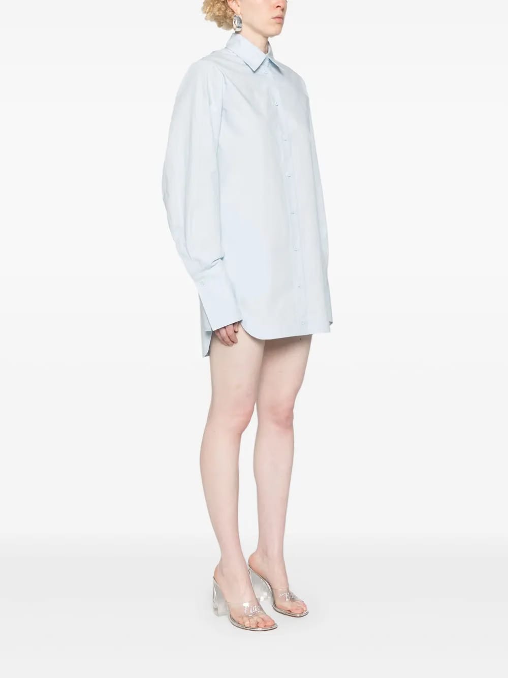 button-fastening shirtdress
