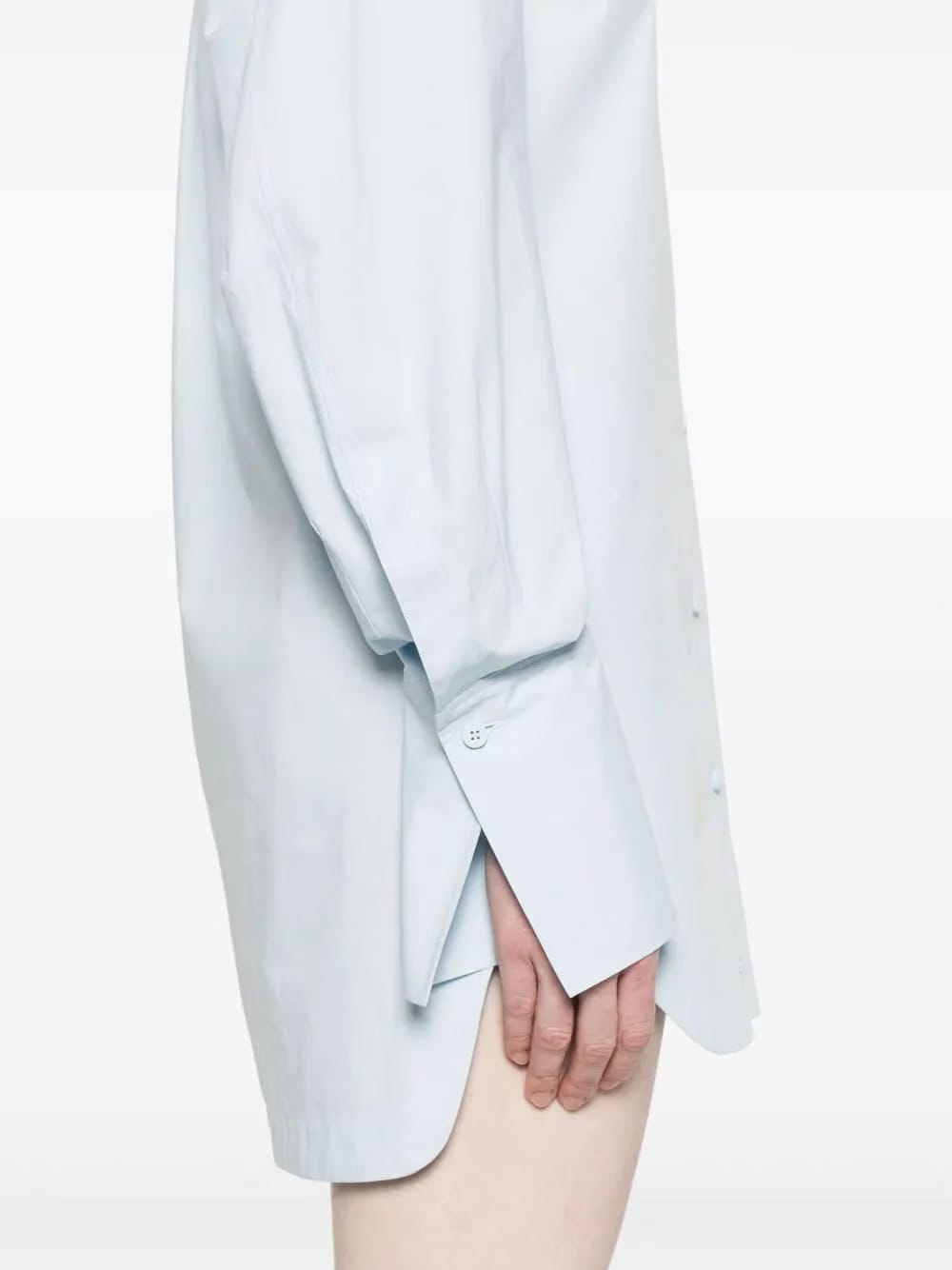button-fastening shirtdress