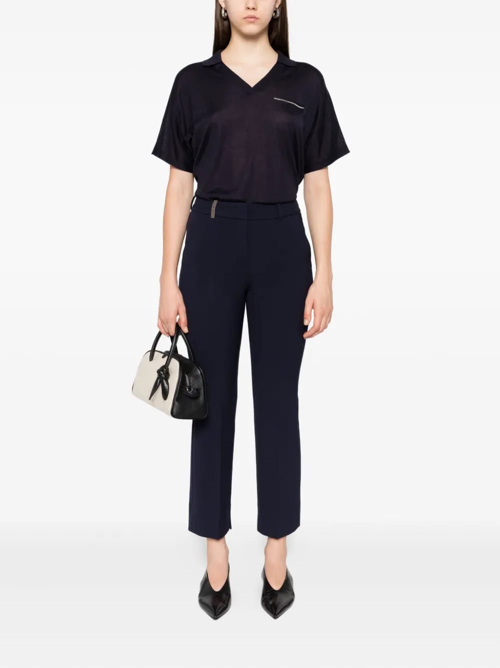 side-slit trousers