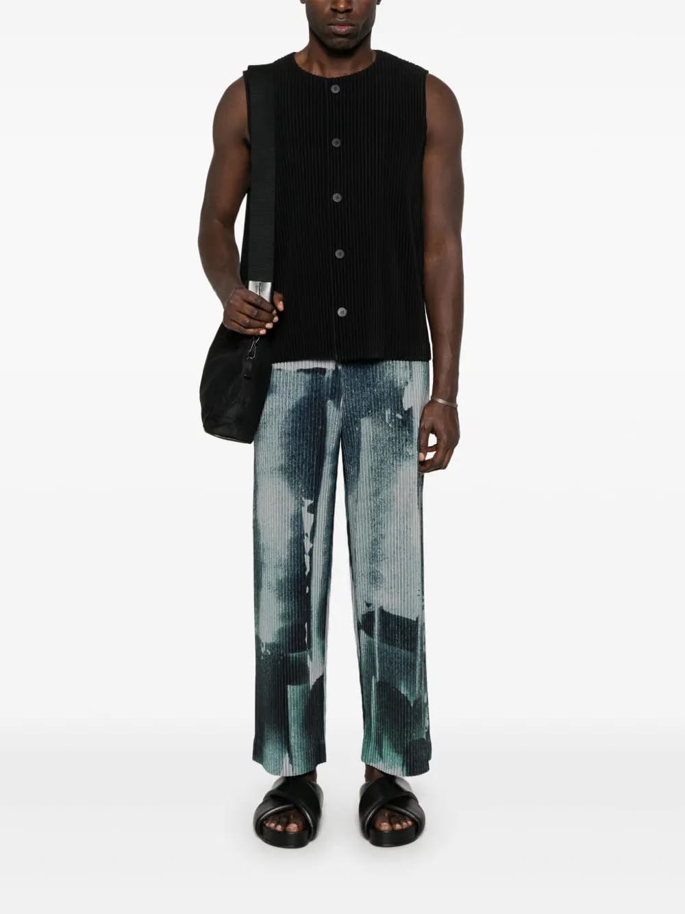 Tailored Pleats 1 vest