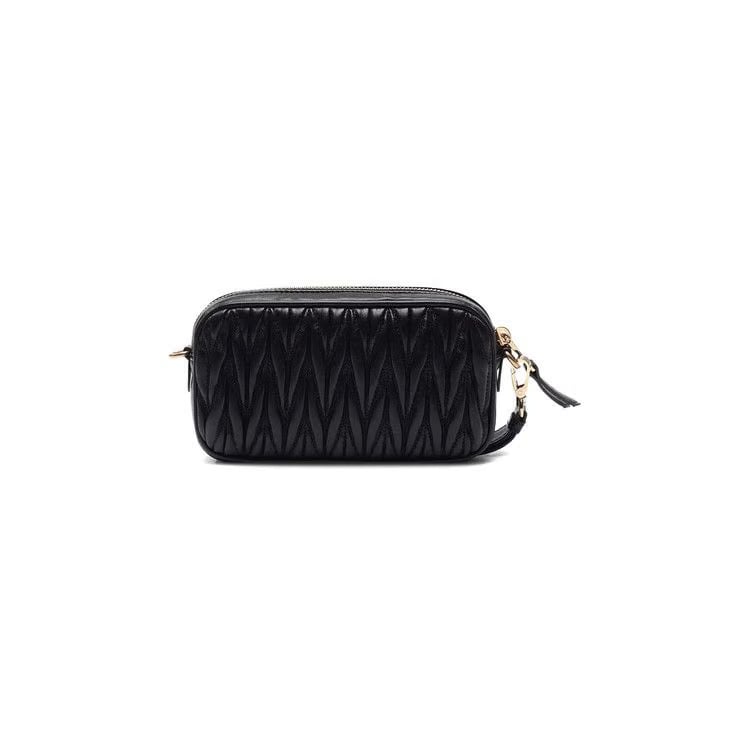 Miu Miu Logo Detailed Zipped Clutch Bag Black