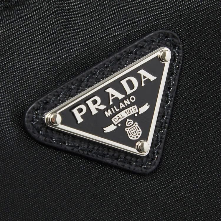 Prada Re-Edition 2005 Re-Nylon Bag Black